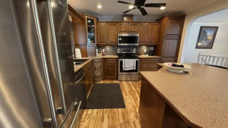 Breakfast Nook Photo of 6780 School Lane, Chilliwack, BC