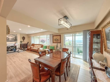 Kitchen Photo of 652 Shaw Avenue, Coquitlam, BC