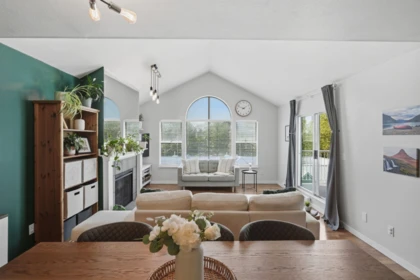 Basement Recreation Room Photo of 22 10070 137a Street, Surrey, BC