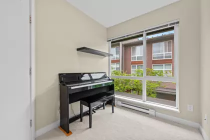 Mudroom Photo of 122 2228 162 Street, Surrey, BC