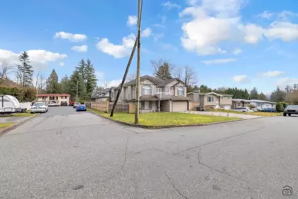 7480 Lee Street, Mission, BC, Mission — Single Family Residence for sale