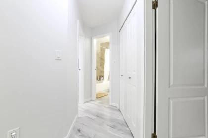 Primary Bathroom Photo of 440 22661 Lougheed Highway, Maple Ridge, BC