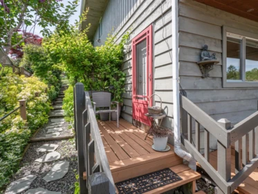 Outdoor Kitchen Photo of 616 N Fletcher Road, Gibsons, BC