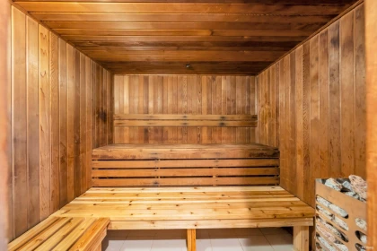Hot Tub / Spa Photo of 601 717 Jervis Street, Vancouver, BC
