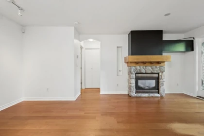 Pantry Photo of 993 Lynn Valley Road, North Vancouver, BC