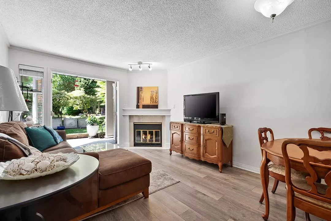 Dining Area Photo of 102 74 Miner Street, New Westminster, BC