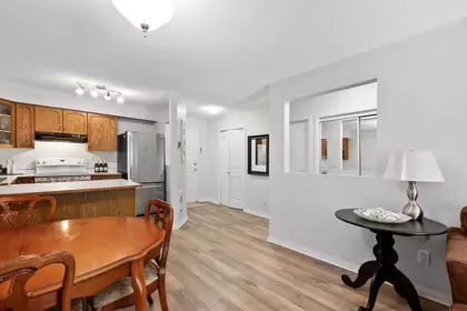 102 74 Miner Street, New Westminster, BC, New Westminster — Apartment/Condo for sale