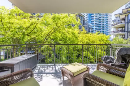 Outdoor Kitchen Photo of 301 1580 Martin Street, White Rock, BC