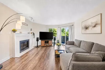 209 11963 223 Street, Maple Ridge, BC, Maple Ridge — Apartment/Condo for sale