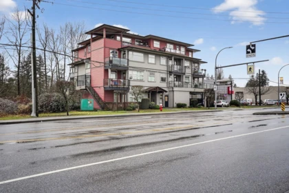 Outdoor Patio Photo of 404 22858 Lougheed Highway, Maple Ridge, BC