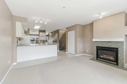 Breakfast Nook Photo of 30 2927 Fremont Street, Port Coquitlam, BC
