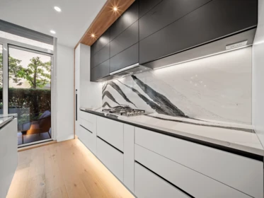 Breakfast Nook Photo of 180 Athletes Way, Vancouver, BC