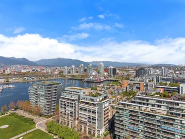 Outdoor Kitchen Photo of 180 Athletes Way, Vancouver, BC