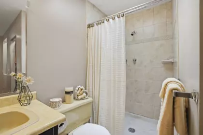 Mudroom Photo of 6713 Nicholson Road, Delta, BC