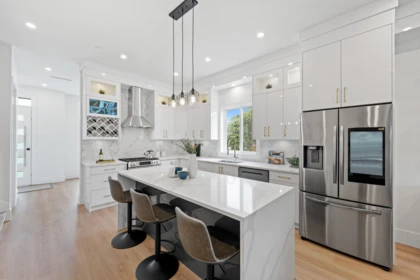 Kitchen Photo of 1 122 Eighth Avenue, New Westminster, BC