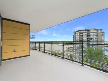 1202 3280 Corvette Way, Richmond, BC, Richmond — Apartment/Condo for sale