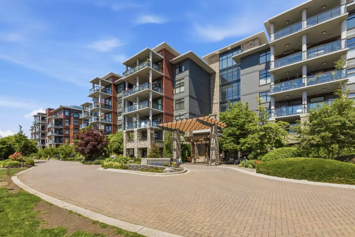 Exterior Rear Photo of 206 5055 Springs Boulevard, Tsawwassen, BC