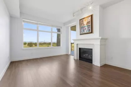 Pantry Photo of 206 5055 Springs Boulevard, Tsawwassen, BC