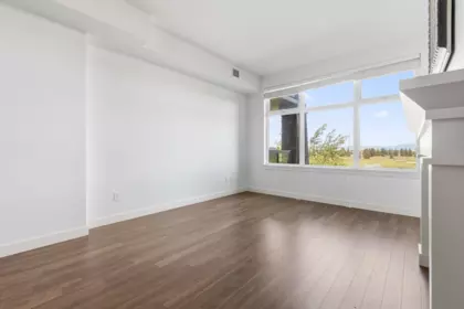 Primary Bedroom Photo of 206 5055 Springs Boulevard, Tsawwassen, BC