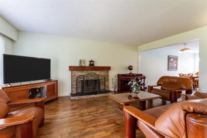 1906 Rhodena Avenue, Coquitlam, BC, Coquitlam — Single Family Residence for sale