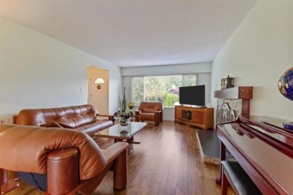 1906 Rhodena Avenue, Coquitlam, BC, Coquitlam — Single Family Residence for sale