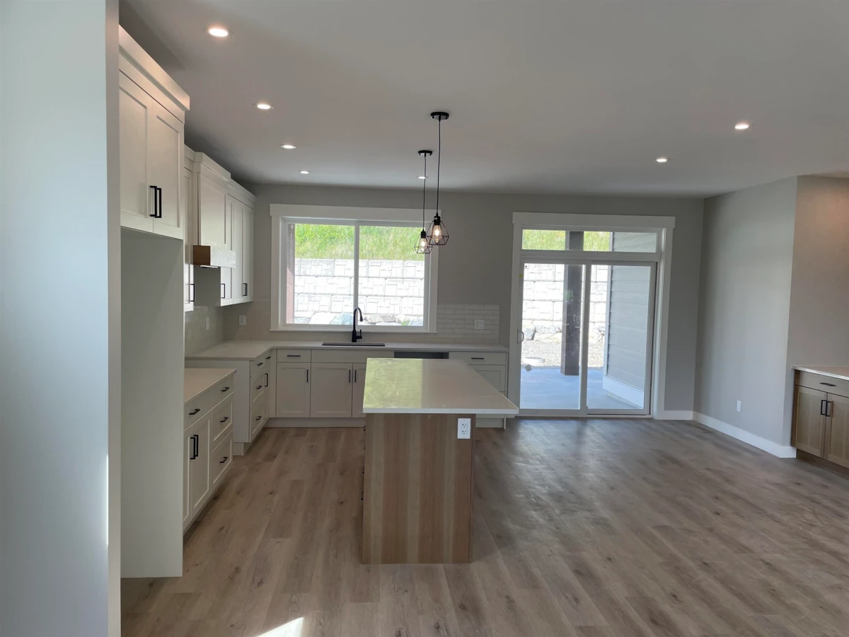 Living Room Photo of 52855 Bunker Road, Chilliwack, BC