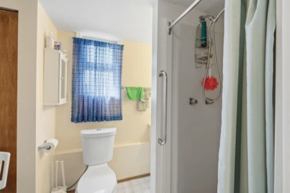 Swimming Pool Photo of 15318 87a Avenue, Surrey, BC