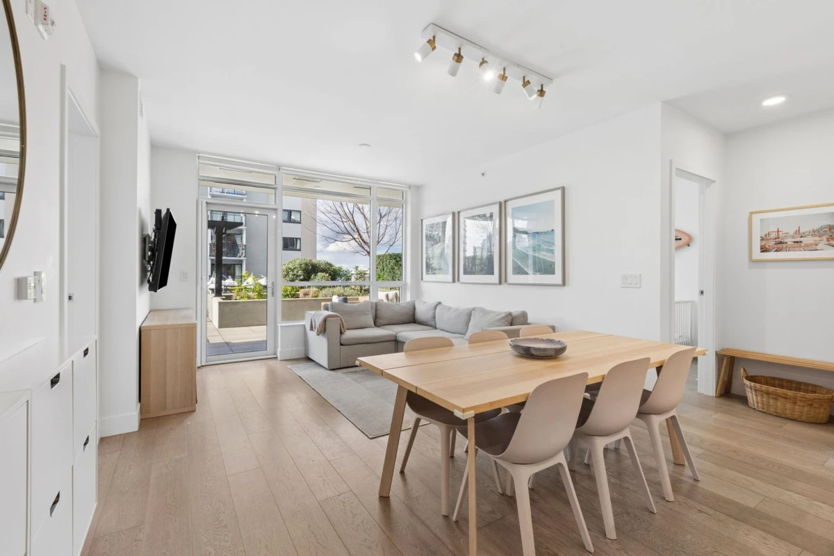 Living Room Photo of 208 177 W 3rd Street, North Vancouver, BC