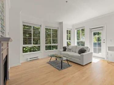 412 5605 Hampton Place, Vancouver, BC, Vancouver — Apartment/Condo for sale