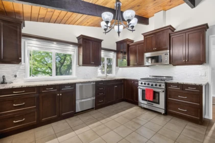 Kitchen Island Photo of 655 Macintosh Street, Coquitlam, BC