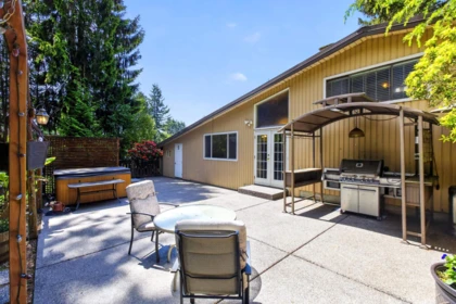 Mudroom Photo of 655 Macintosh Street, Coquitlam, BC