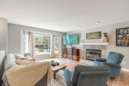 Living Room Photo of 1485 Lupin Street, Pemberton, BC