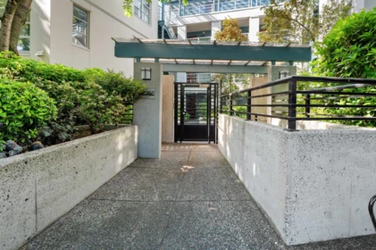 Hallway Photo of 304 2525 W 4th Avenue, Vancouver, BC