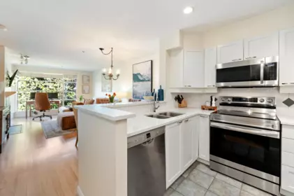 Primary Bedroom Photo of 304 2525 W 4th Avenue, Vancouver, BC