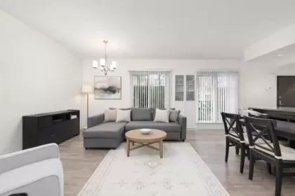 103 2232 Douglas Road, Burnaby, BC, Burnaby — Townhouse for sale