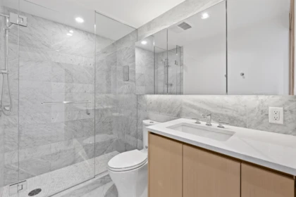 Powder Room Photo of 684 87 Nelson Street, Vancouver, BC