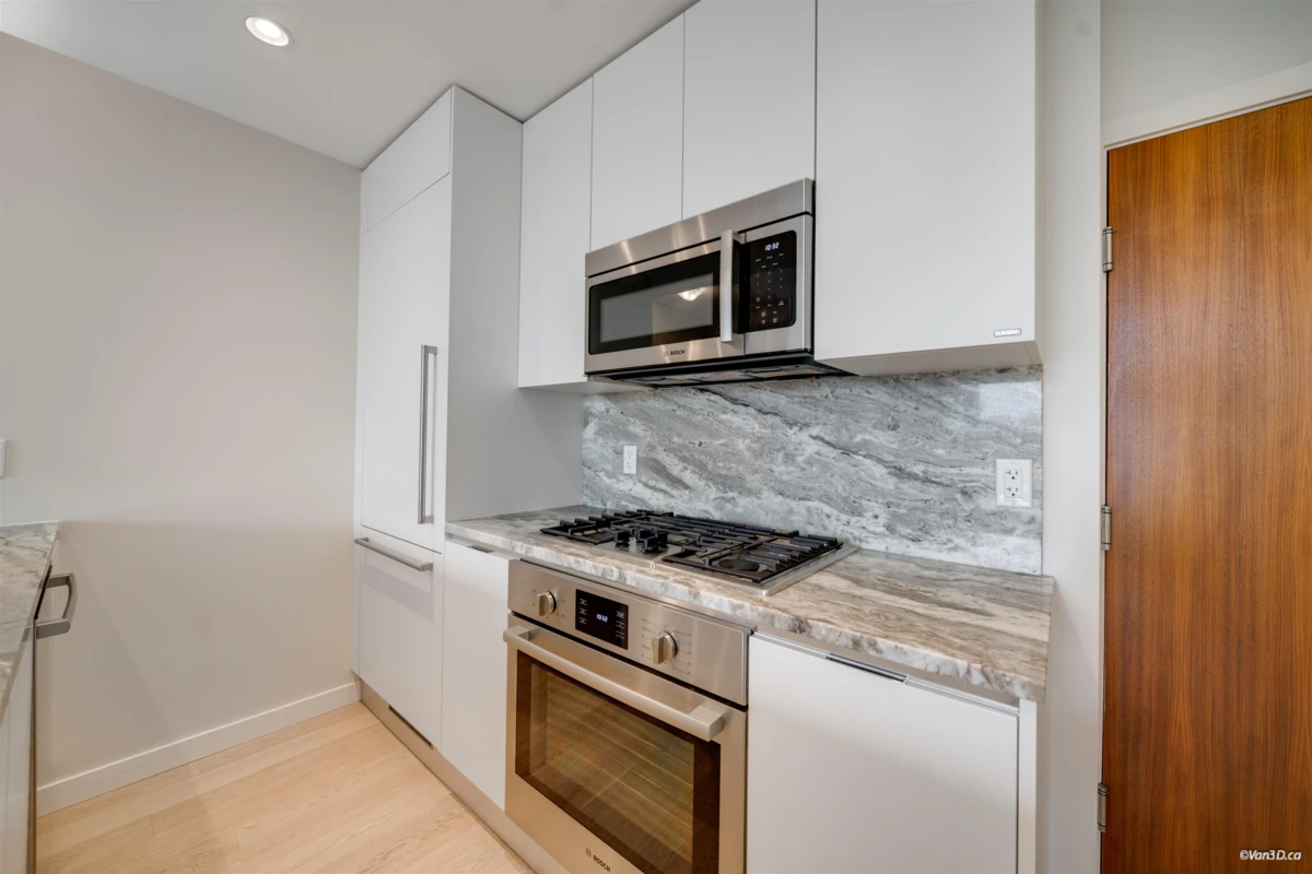 Dining Area Photo of 704 2565 Maple Street, Vancouver, BC