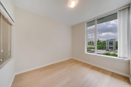 Powder Room Photo of 704 2565 Maple Street, Vancouver, BC