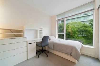 Bedroom 3 Photo of 608 5900 Alderbridge Way, Richmond, BC