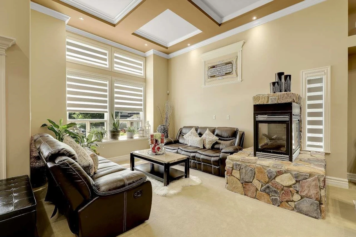 Living Room Photo of 14851 67a Avenue, Surrey, BC