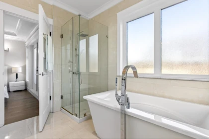 Powder Room Photo of 2989 W 32nd Avenue, Vancouver, BC