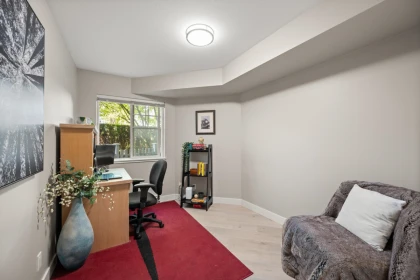 Mudroom Photo of 111 19340 65 Avenue, Surrey, BC