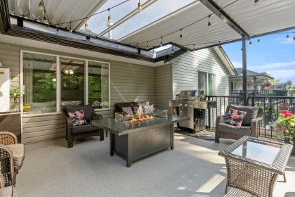 Swimming Pool Photo of 23939 115 Avenue, Maple Ridge, BC