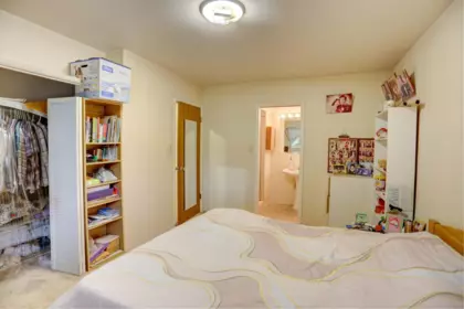 Walk-In Closet Photo of 6128 Malvern Avenue, Burnaby, BC