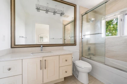 Laundry Room Photo of 2408 SW Marine Drive, Vancouver, BC