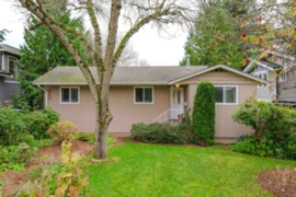 1320 Kent Street, White Rock, BC