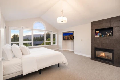 Garage Interior Photo of 4350 Starlight Way, North Vancouver, BC