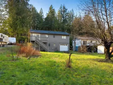 Office / Den Photo of 811 Reed Road, Gibsons, BC