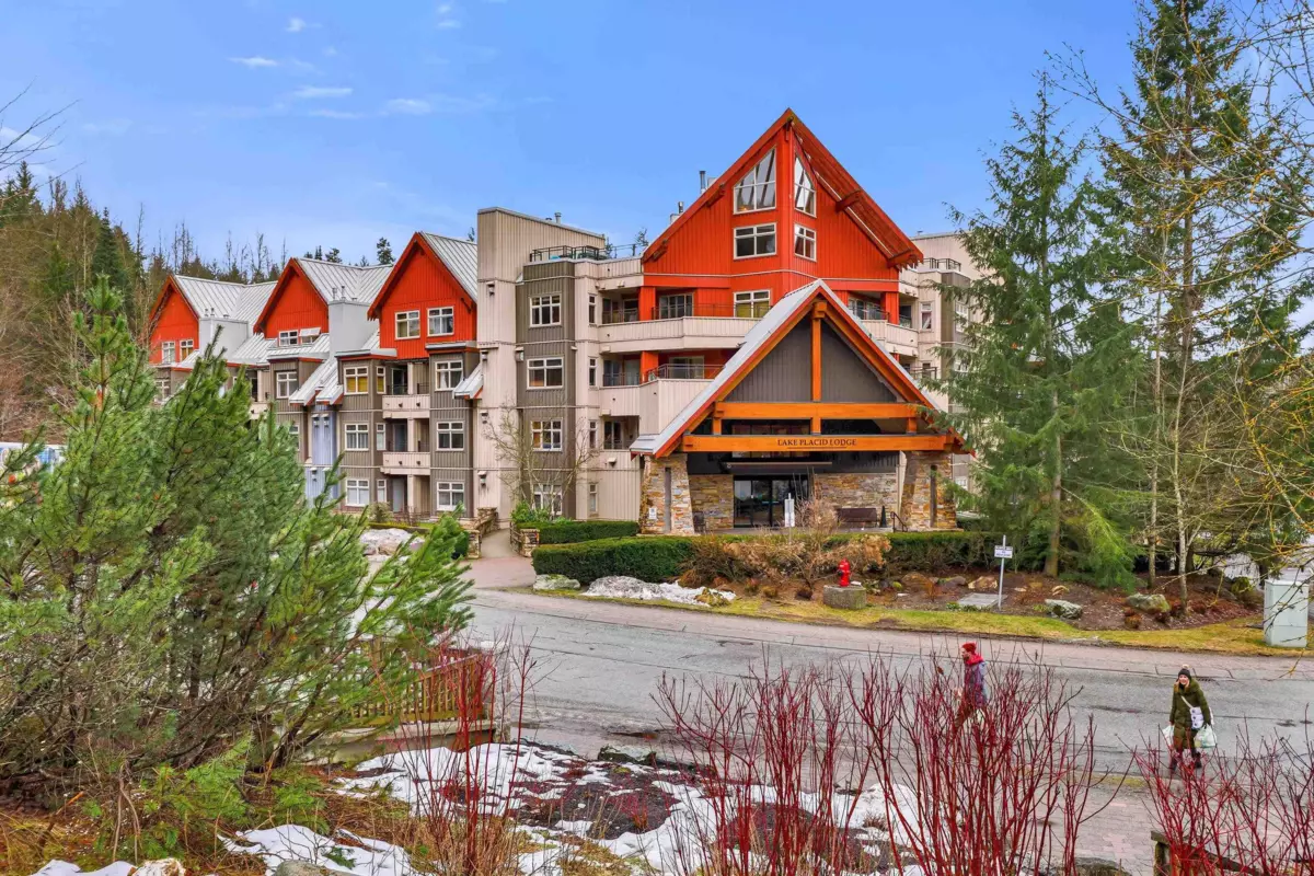 Family Room Photo of 207 2050 Lake Placid Road, Whistler, BC