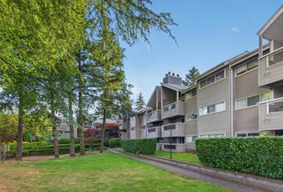 305 932 Robinson Street, Coquitlam, BC, Coquitlam — Apartment/Condo for sale